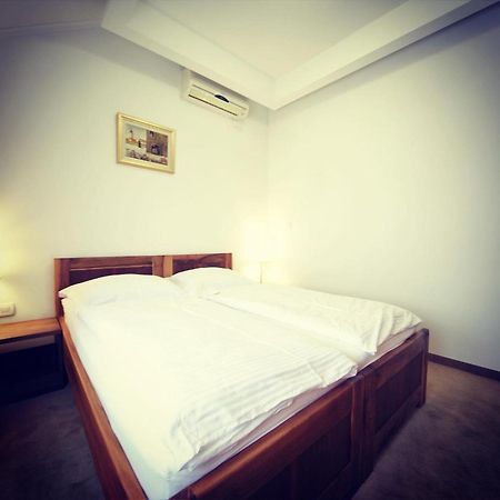 B&B Noce Zagreb Exteriör bild